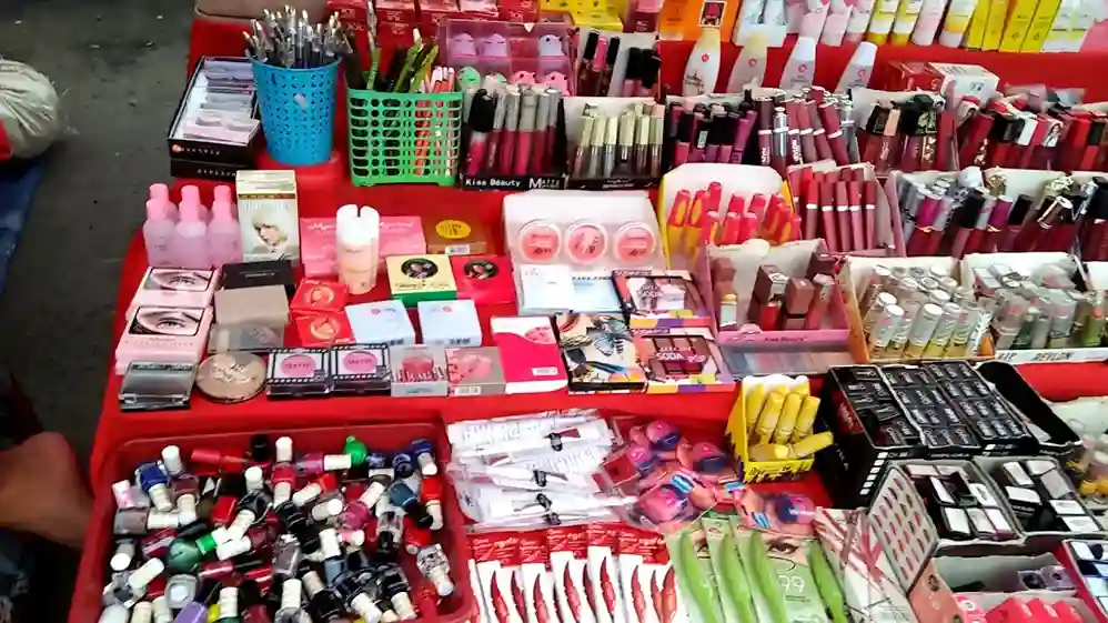 usaha Produk Kecantikan dan Kosmetik